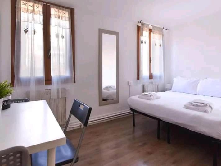 Venice B&B /Room With Private Bathroom Екстериор снимка